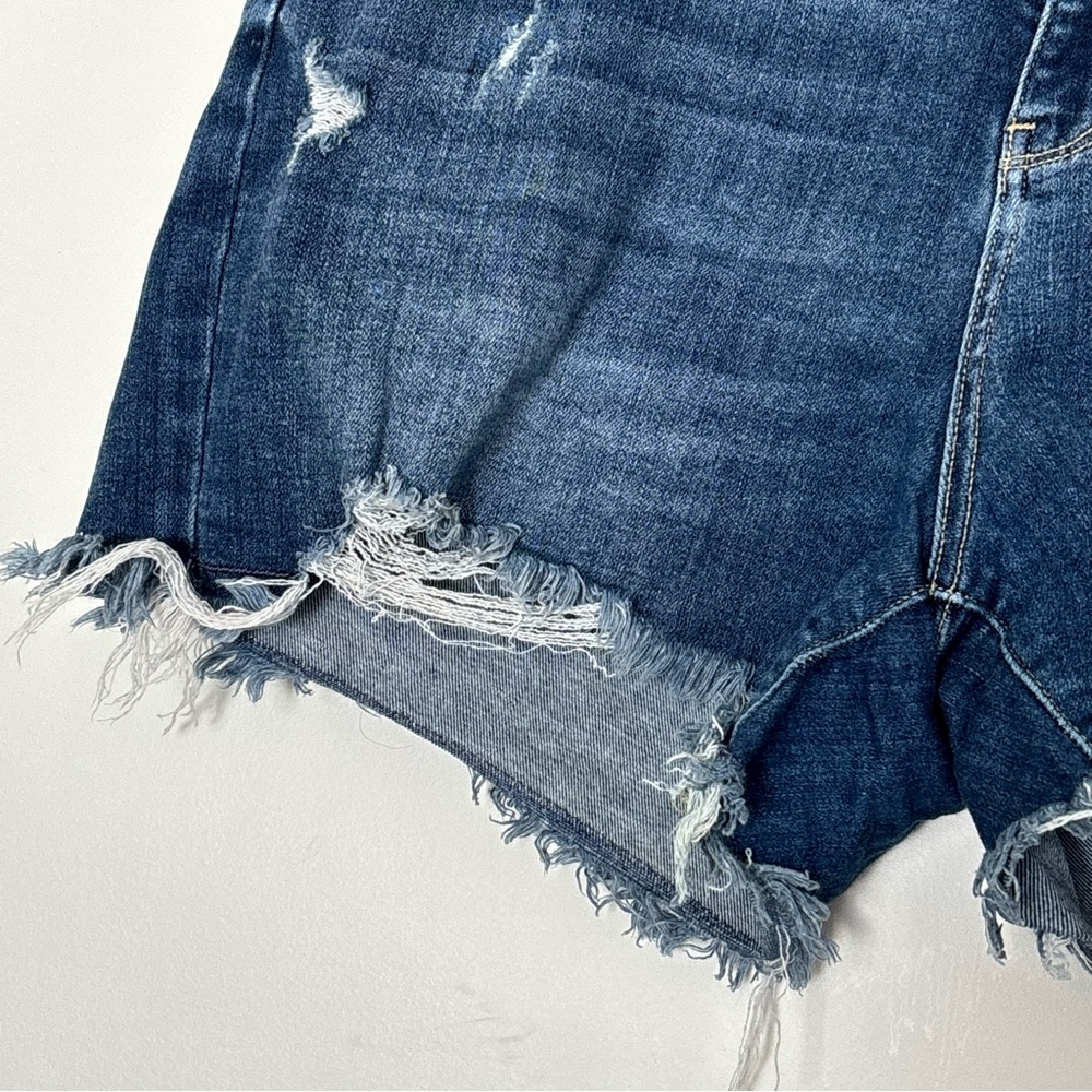 Judy Blue Distressed Denim Jean Shorts Size 2XL / 38 waist x 4 in inseam *J15 - Picture 5 of 14